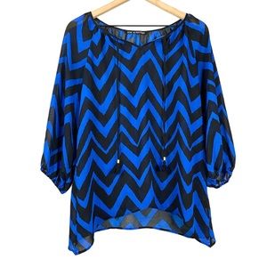 Zac & Rachel Women’s Blue & Black Chevron Blouse Size Medium